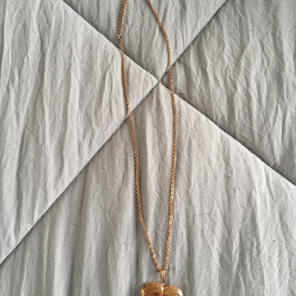 Rose Gold Locket - Picture 3 of 3